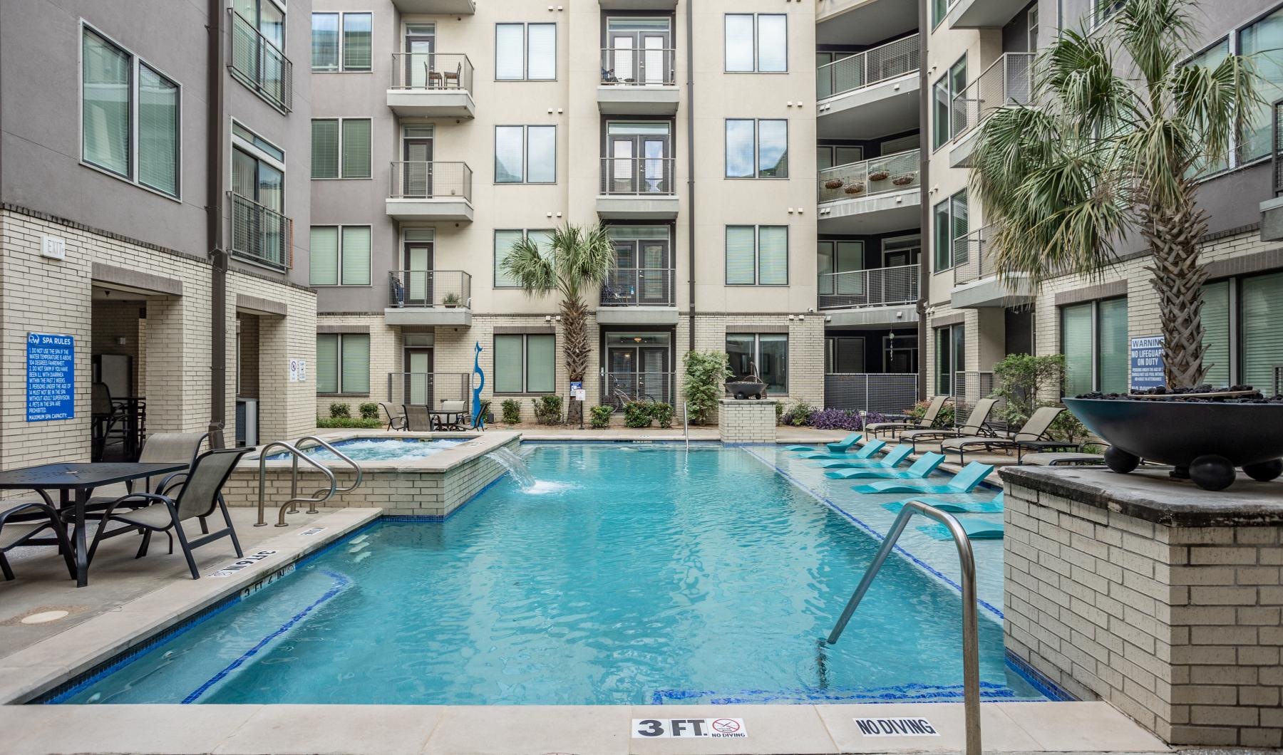 Park West apartment photo